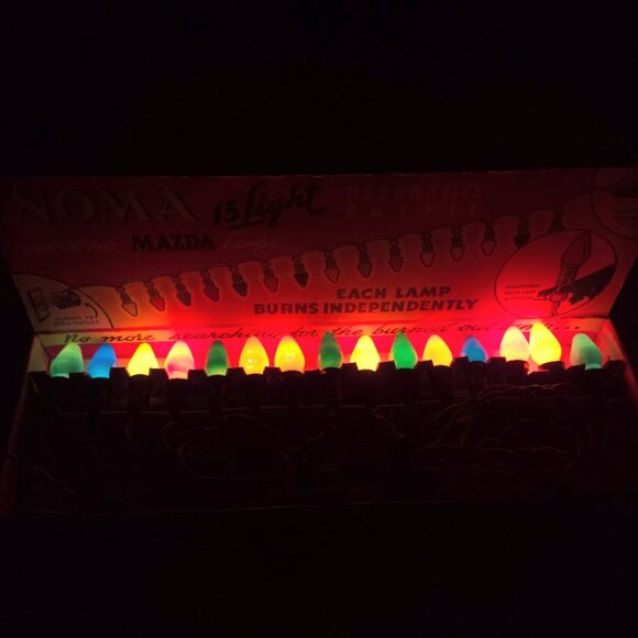 Vintage 1946 NOMA Christmas String Lights 15 Original WORKING Bulbs Original Box - Picture 4 of 6